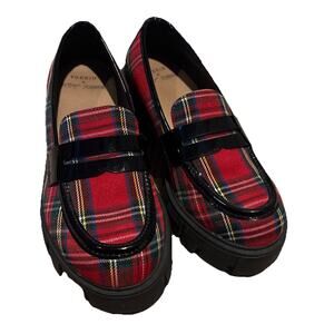 Betsey Johnson / Torrid Women Creeper Loafers Red Plaid Chunky Black Heel 7WW